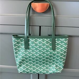 Green Geometric Mini Tote